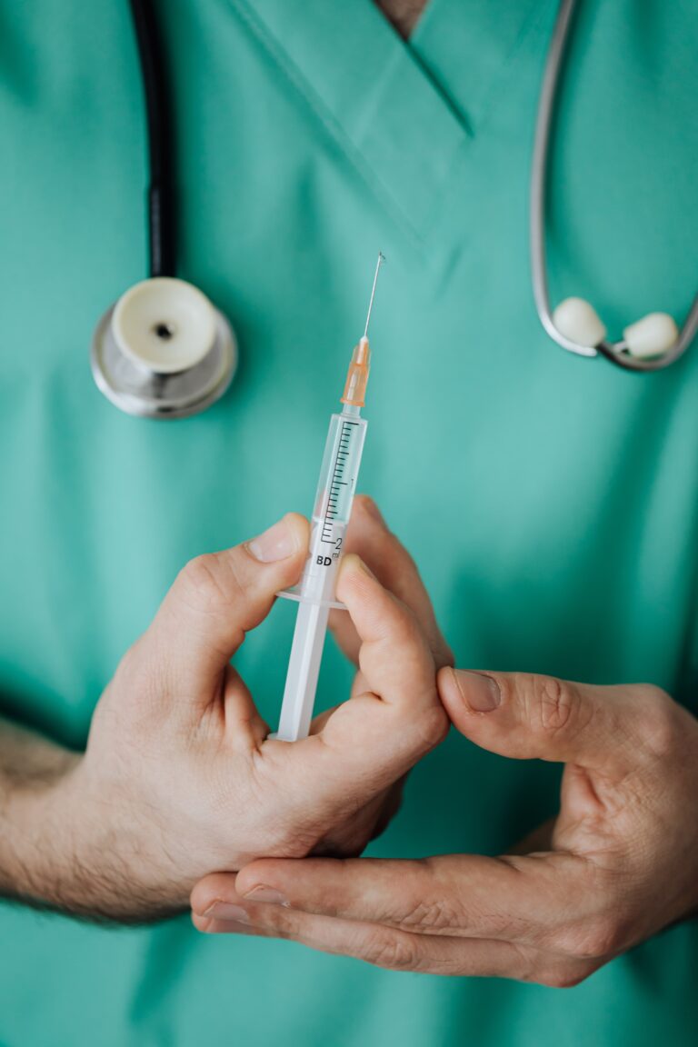 Is it necessary to be a Cosmetic Nurse to administer Botox?